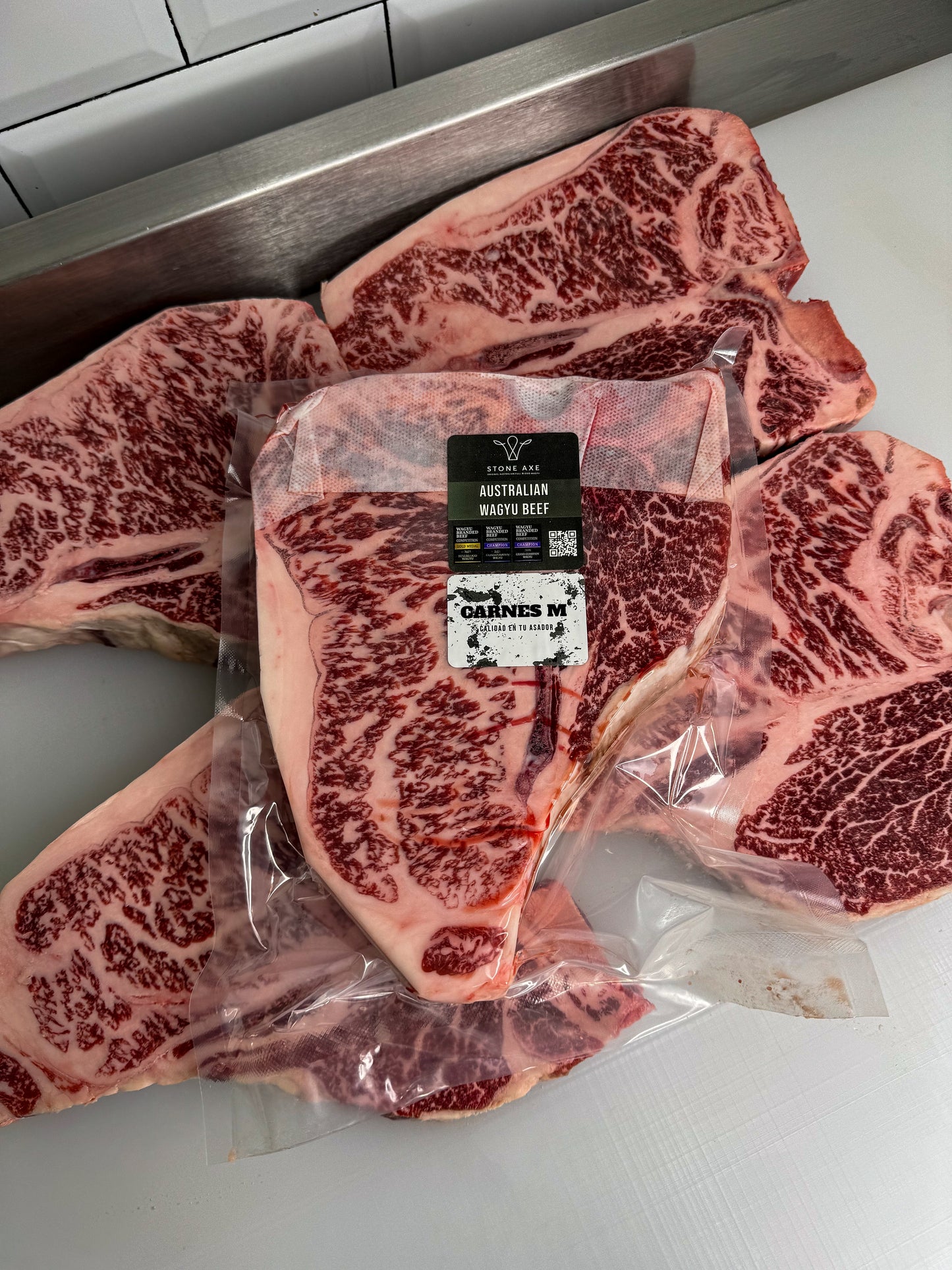 Porterhouse Full Blood Wagyu Australiano BMS 9 - Stone Axe